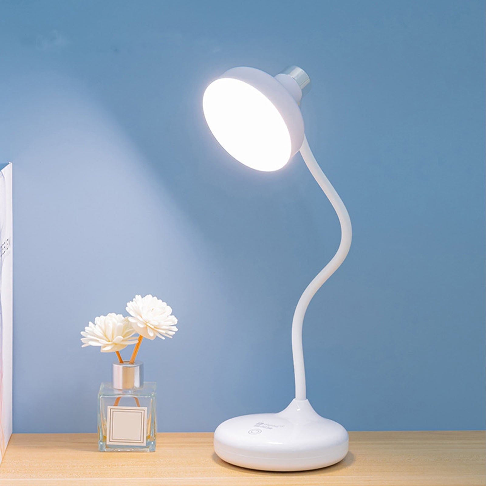 Dorm room essentials, Soft Light Eye Protection Brightness Can Be Adjustment Multiple Lighting Angles Large Capacity Built-in Battery Learning Desk Lamp