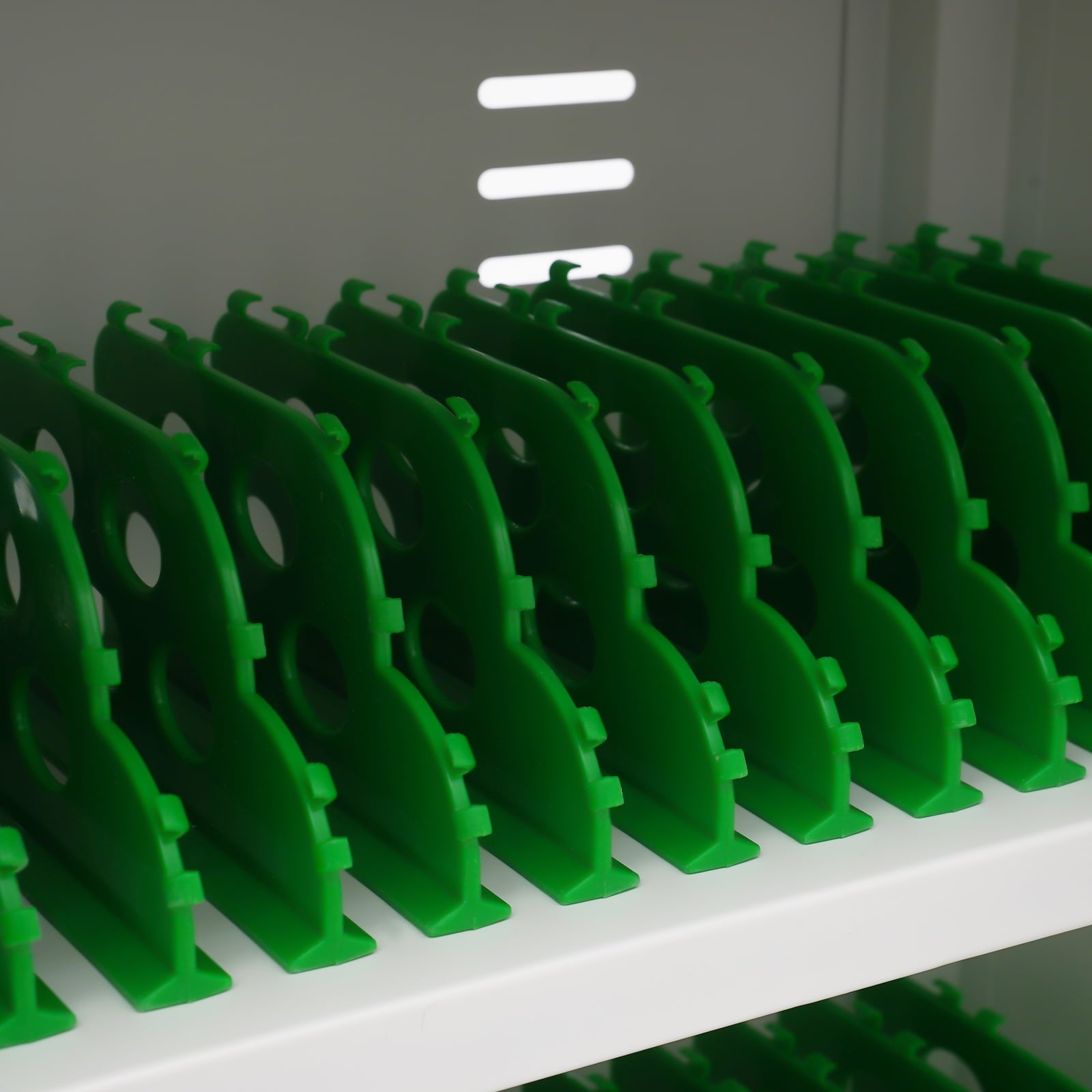 30-Device Charging Station, Mobile Charging Cart, Mobile Charging Cabinet