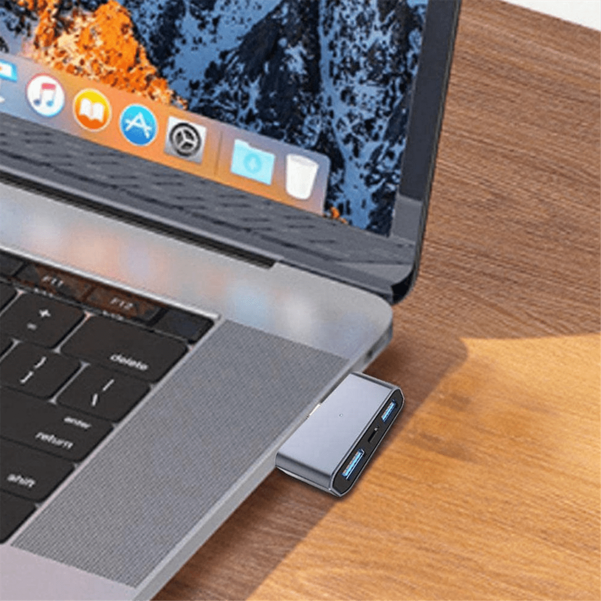 Type C Laptop Docking Station Multiport USB Adapter Dongle for Fast Data Transmission, and Portable