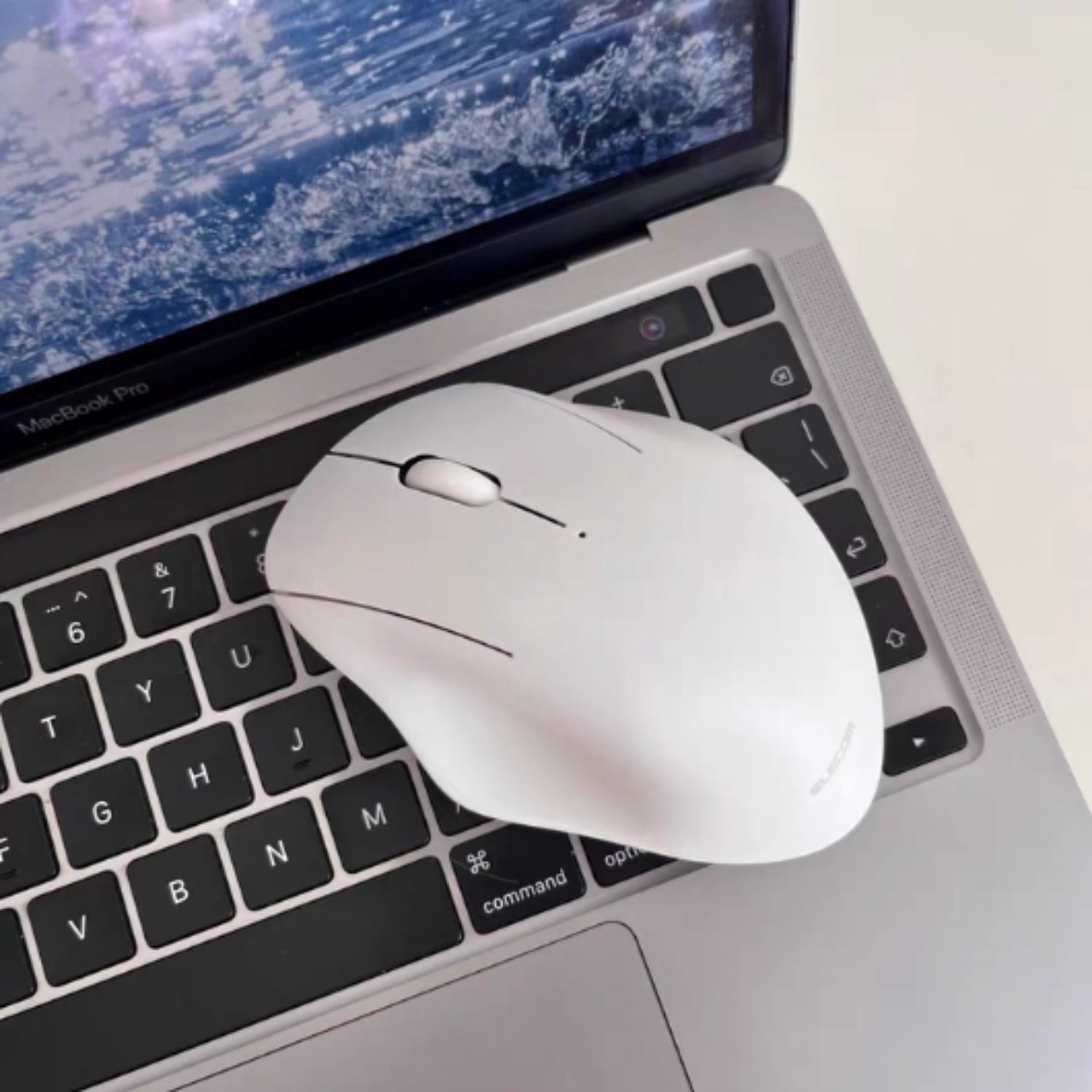 Shell Design Wireless Bluetooth Mouse, Ergonomic Dual Mode Silent Mouse for Laptop Office with Comfort Grip